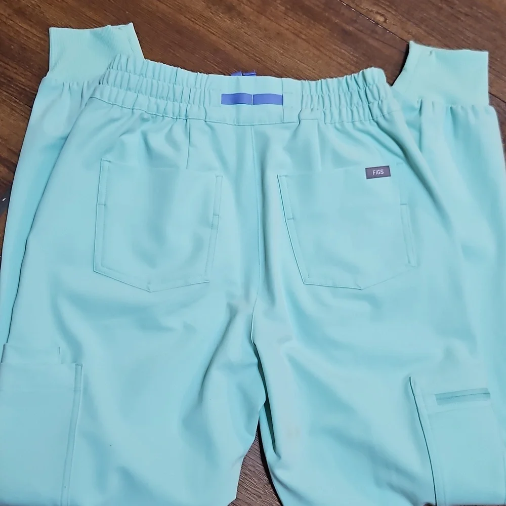 Figs Scrub Pants - Picture 4 of 5